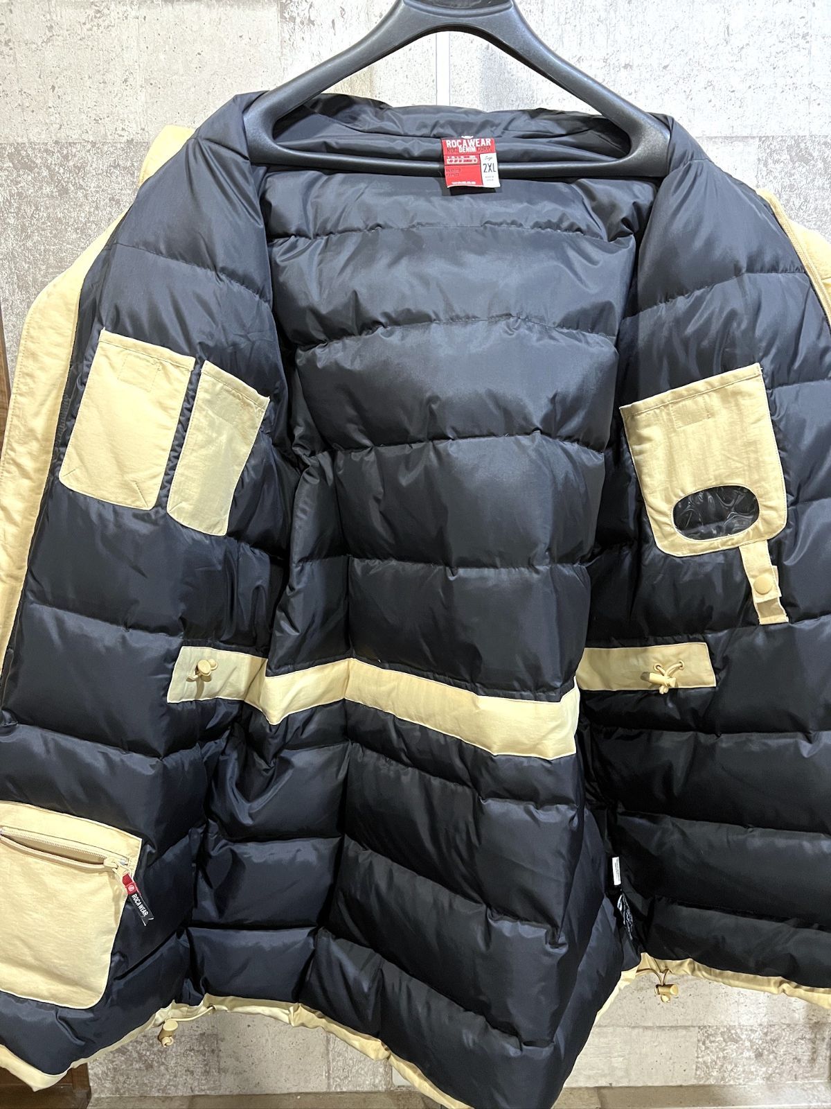 ROCAWEAR ダウンジャケット XXXL 4L ビッグシルエット B系 楽天市場】ROCAWEAR ロカウェア（メンズファッション）の通販