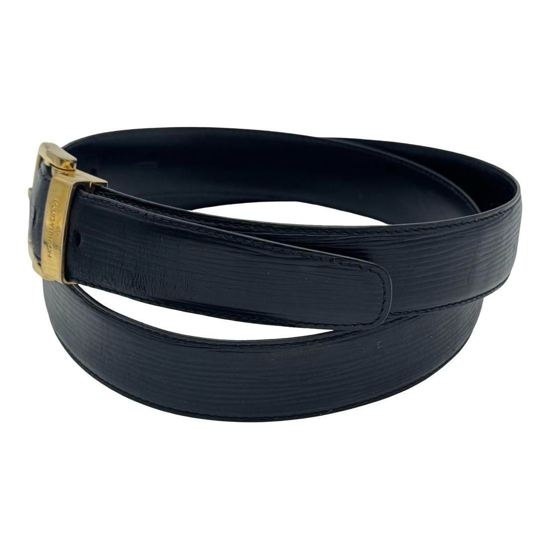 ブラック×ゴールドバックル