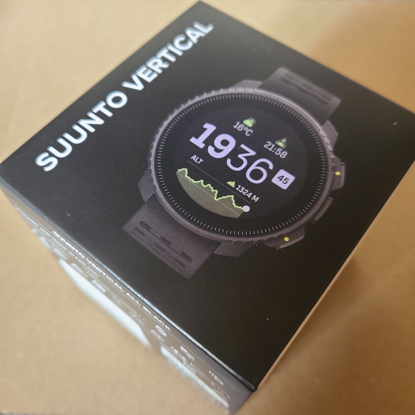 ストリートファイター6 SUUNTO VERTICAL 【未開封】 - 時計