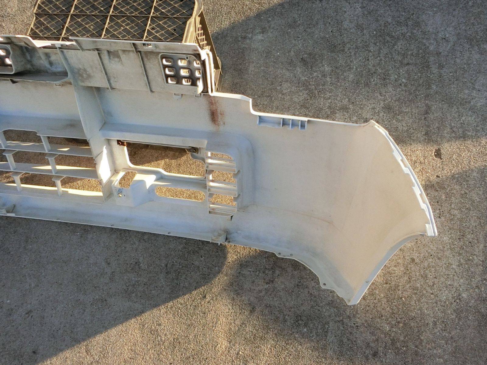 776 個人宅配送可 アルトバン HA24V フロントバンパー 71711-72J20 26U FFCRYSTALESIA_COM