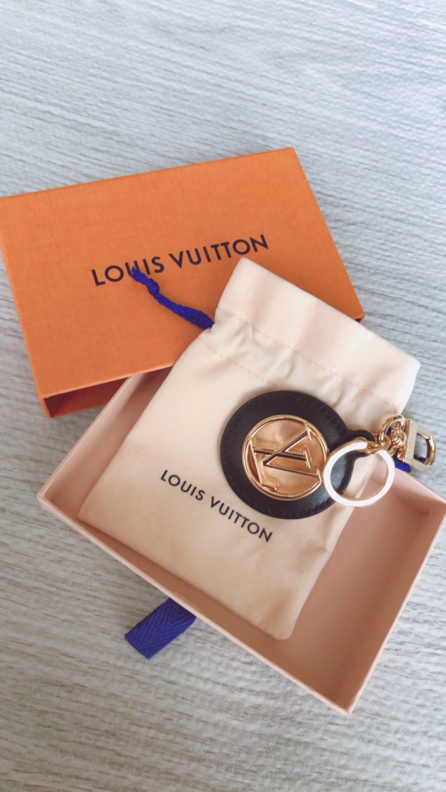 新品同様 美品 ルイヴィトン ポルトクレ ポンヌフ キーホルダー