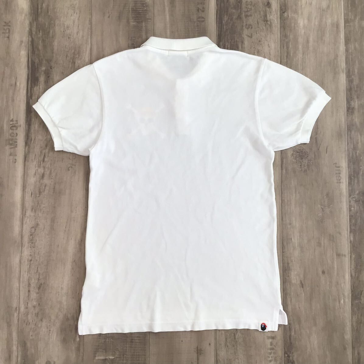 A Bathing Ape BAPE tシャツ ワンピース ルフィー 古着 ☆パイレーツストア限定☆ ワンピース ルフィ Tシャツ Mサイズ