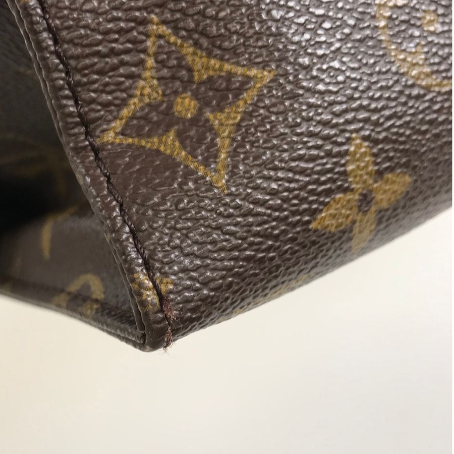 【希少】【良品】ルイヴィトン・化粧ポーチ・ポシェット・トワレット19・モノグラム 希少】【良品】ルイヴィトン・化粧ポーチ・ポシェット
