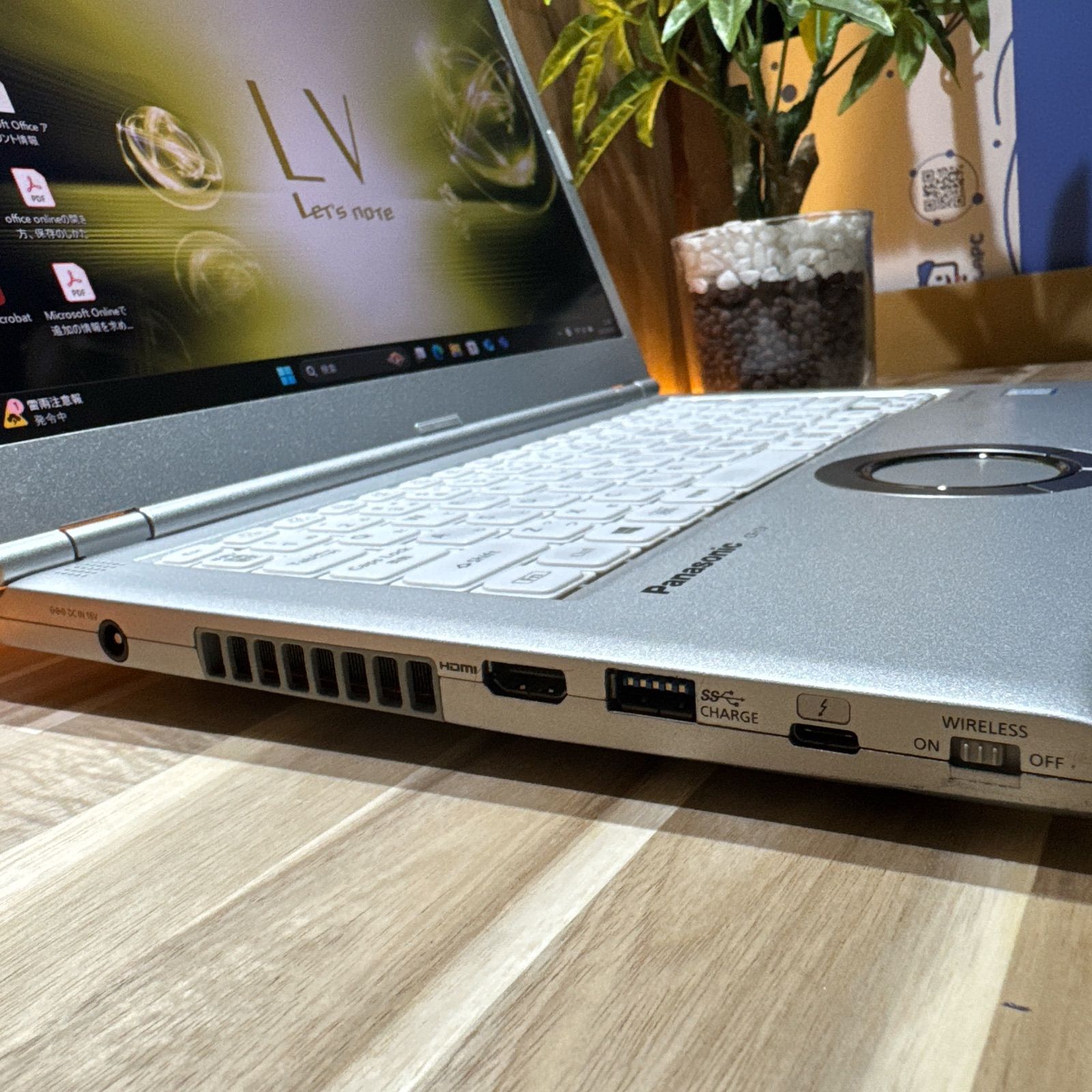 ハイスペック‼️Let's note LV7☘i7☘️メモリ16GB☘ノートパソコン 公式ショップ限定価格❣️/ 上位モデル《ハイスペック》メモリ