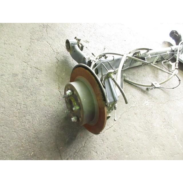 28年 セレナ ハイウェイスター GFC27 Rアクスルビーム ABSセンサー ブレーキワイヤー付 55501-CY70C 203440 4755