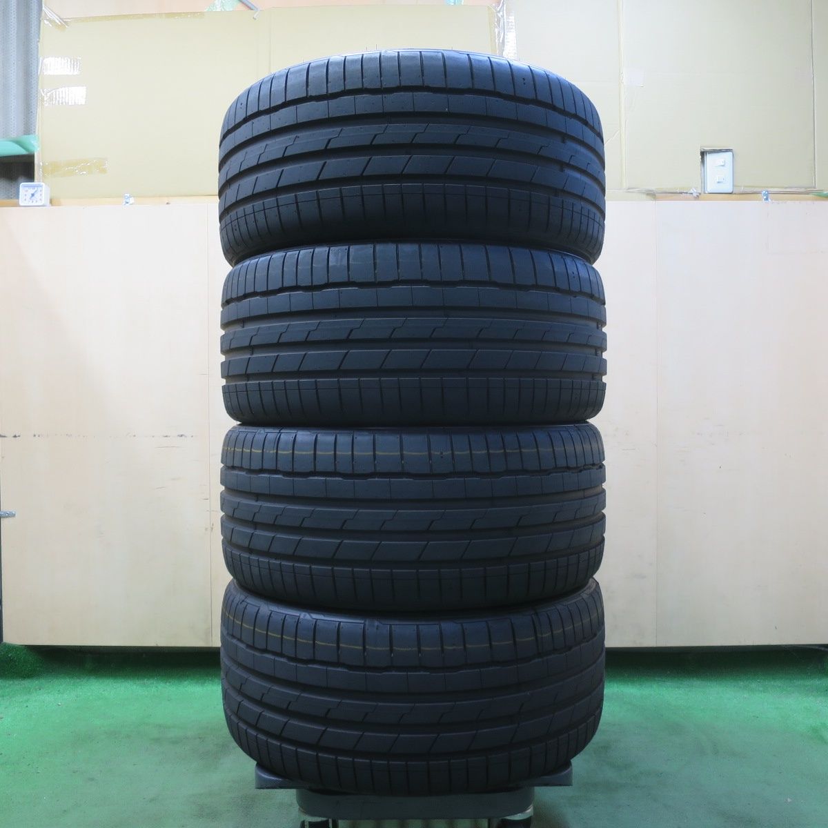 新車外し 25年 235 35 R 19 ハンコック ベンタス S 1 evo 3 タイヤ 19インチ ワーゲン ゴルフ 等 5073101イノタ