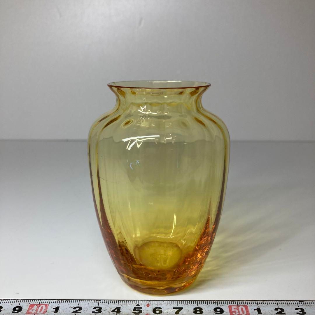 ☆洋3 バカラ　アレーユ　イエロー　フラワーベース　高さ11㎝東な6-0904① ☆洋3 バカラ アレーユ イエロー フラワーベース 高さ11㎝東な6