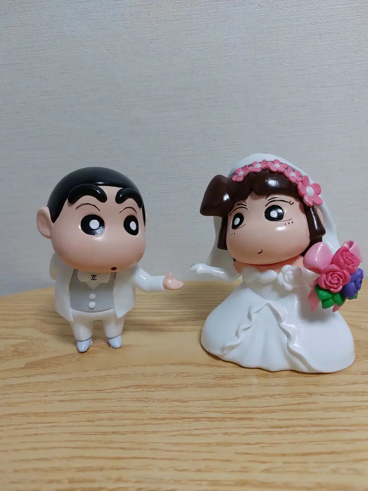 【雷市場（ポンジャン）商品韓国直送】クレヨンしんちゃん 獣脂 フィギュア 出品