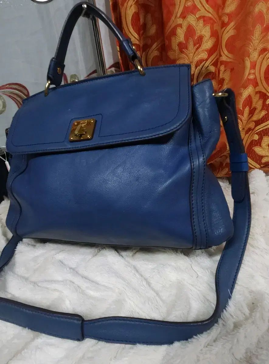 MCMバッグ ブルートートバッグ