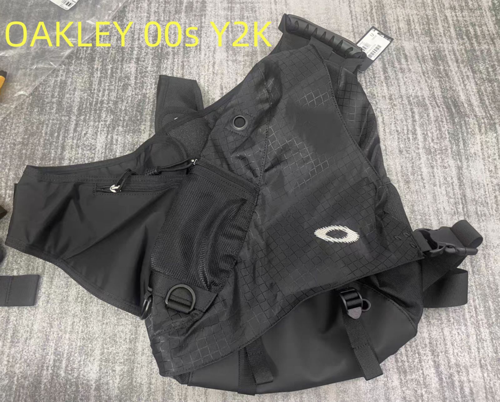 本日特価 OAKLEY ワンショルダーバッグ オークリー 00s 00s Y2K ワン 