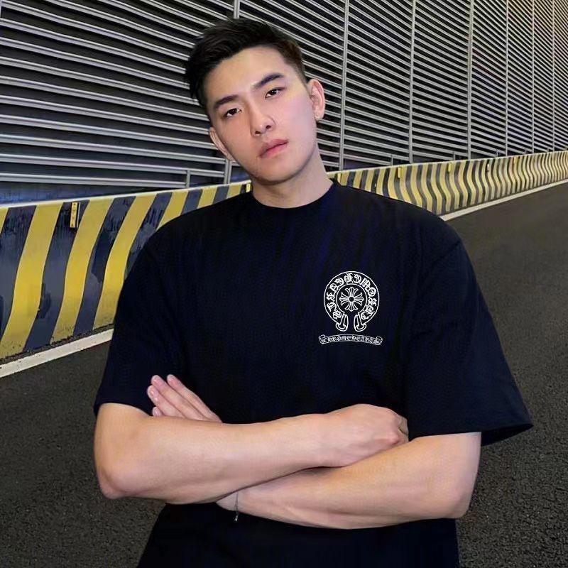Chrome Hearts クロス刺繍 Tシャツ Chrome Hearts（クロム・ハーツ）発売 ハーストフラワーと十字