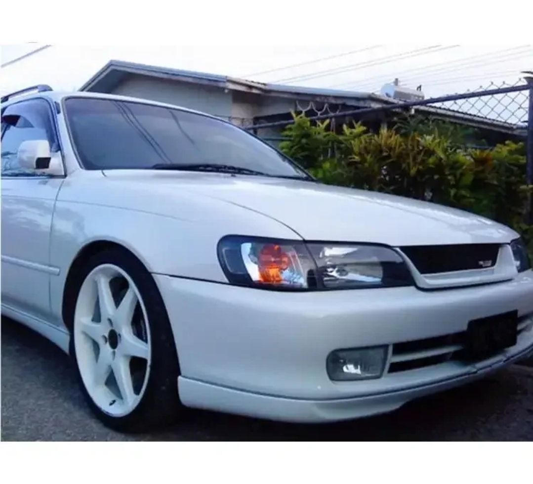 カローラ セダン