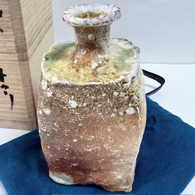 井村侊生作　信楽焼　徳利　共箱　酒器 井村侊生 信楽焼 トクリ 希少 - メルカリ
