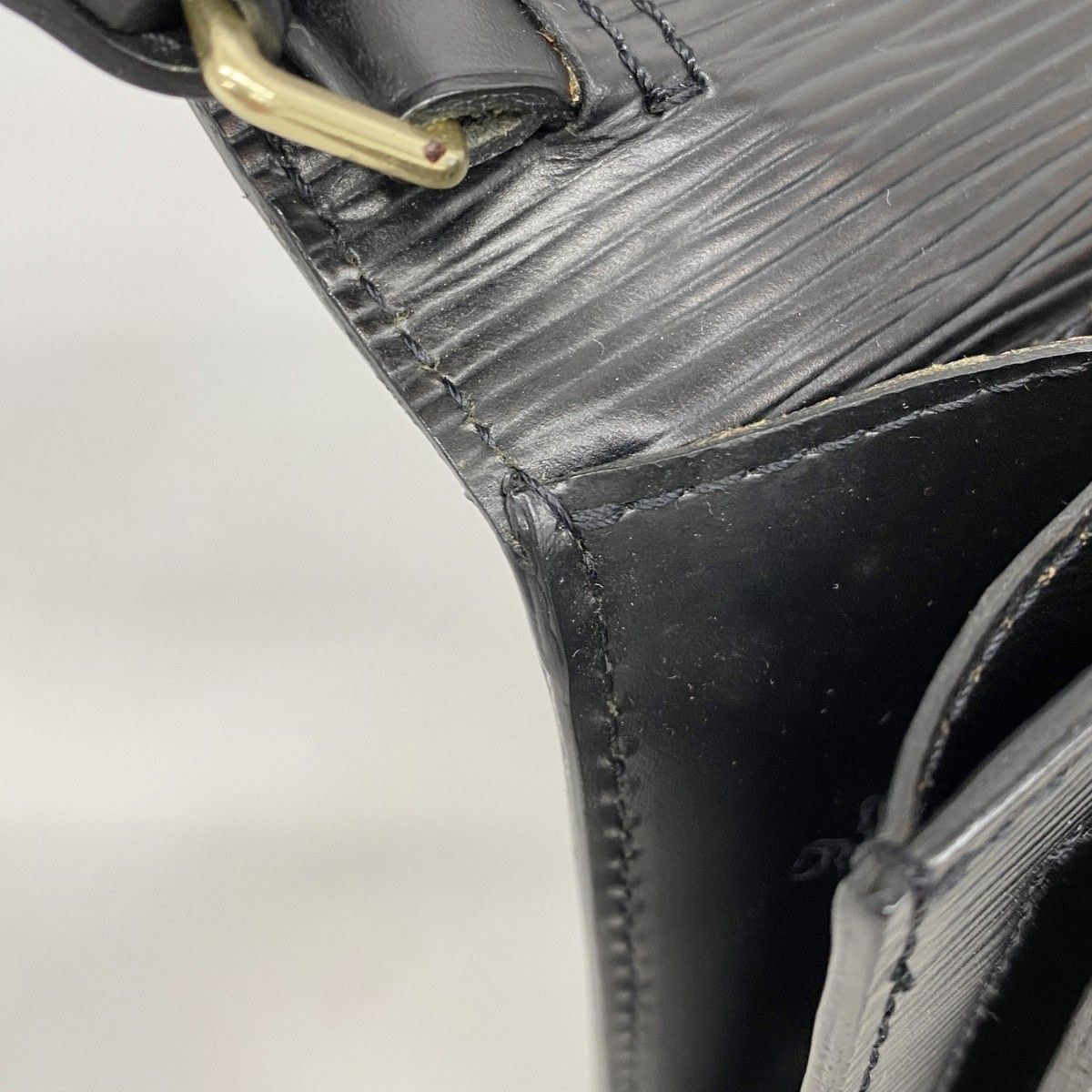 ポシェットセリエドラゴンヌ M52612