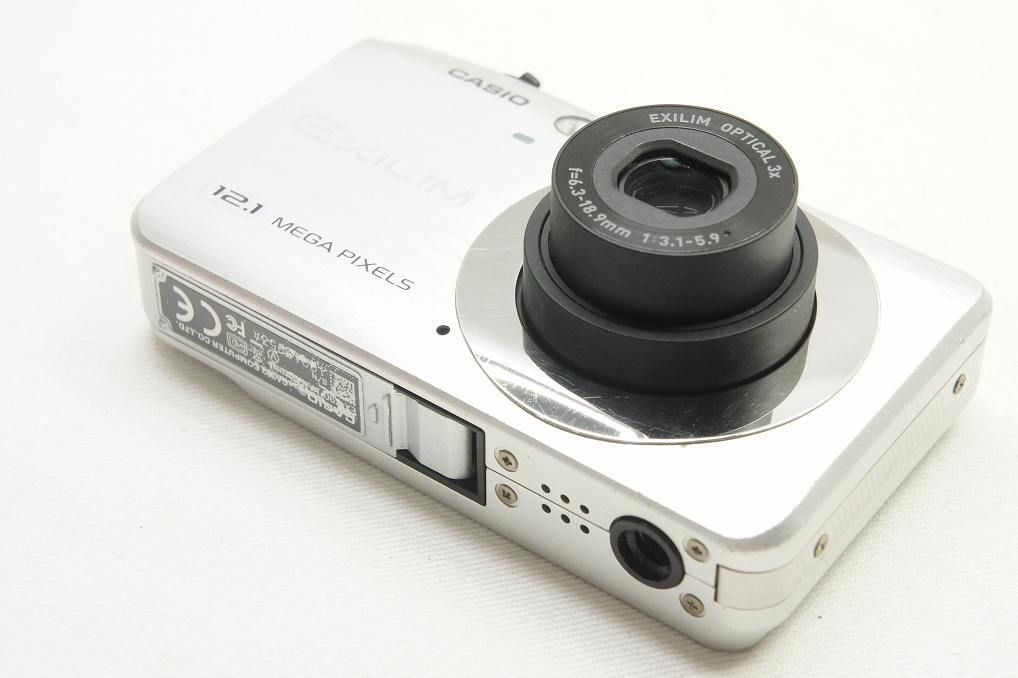 CASIO カシオ EXILIM EX-Z90 コンパクトデジタルカメラ シルバー 250814a