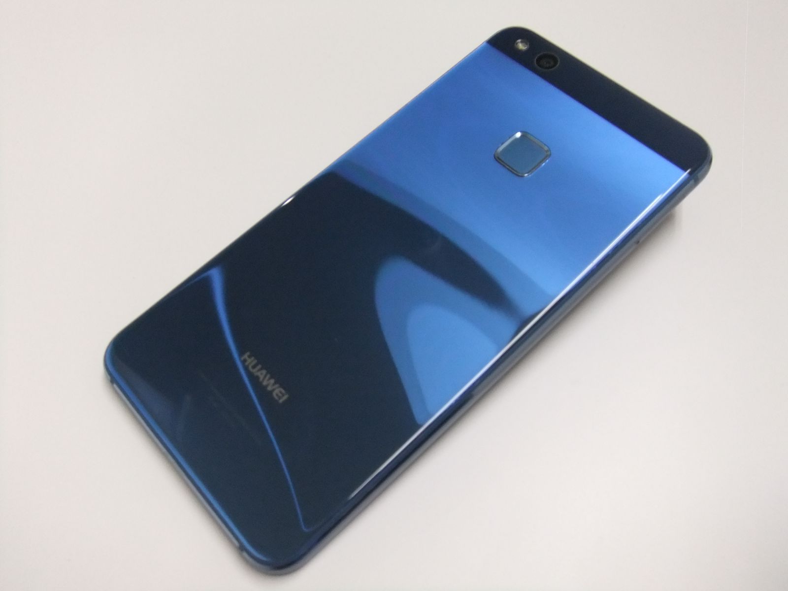 中古】 HUAWEI P10 lite ブルー SIMフリー - メルカリ