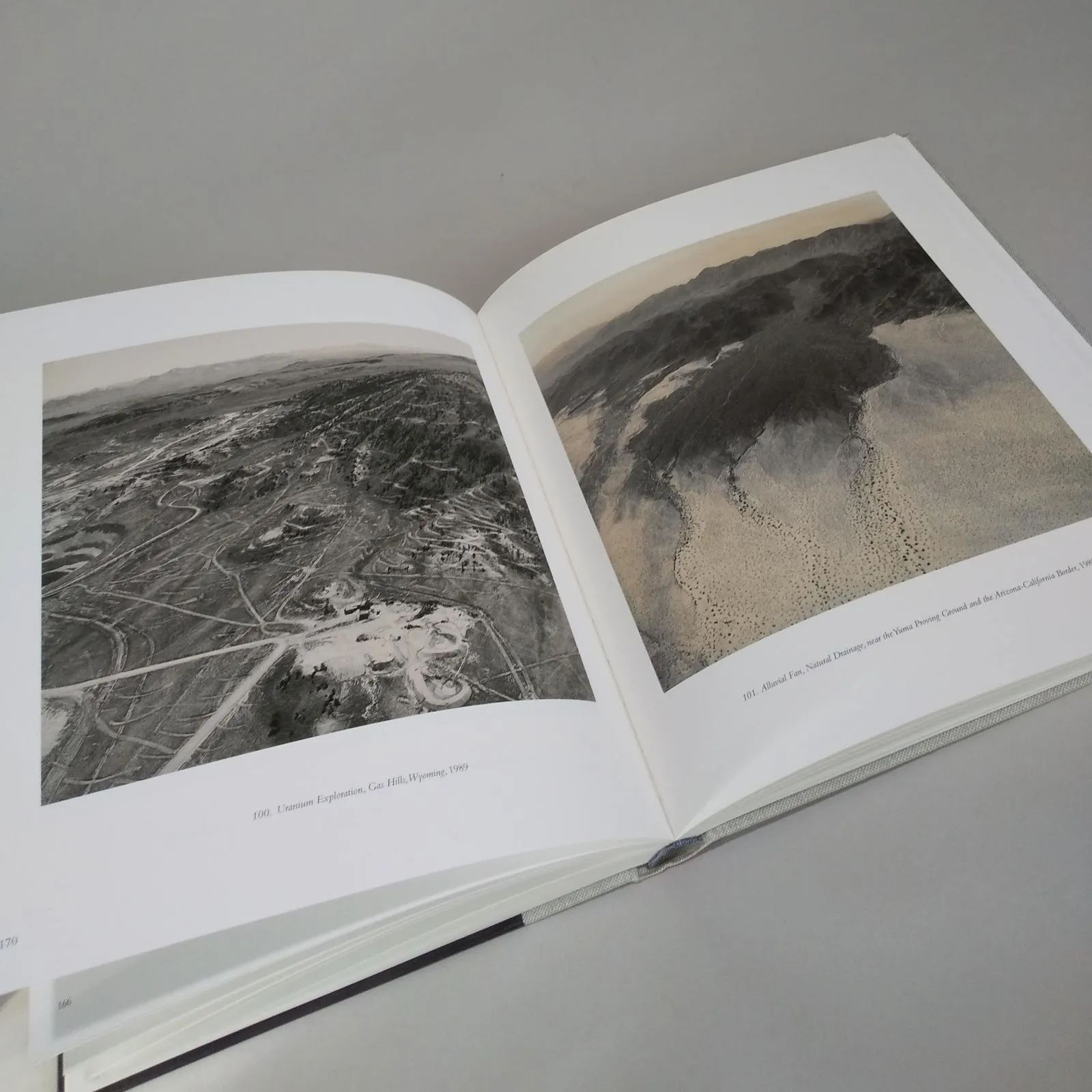 アウトレット Emmet Gowin