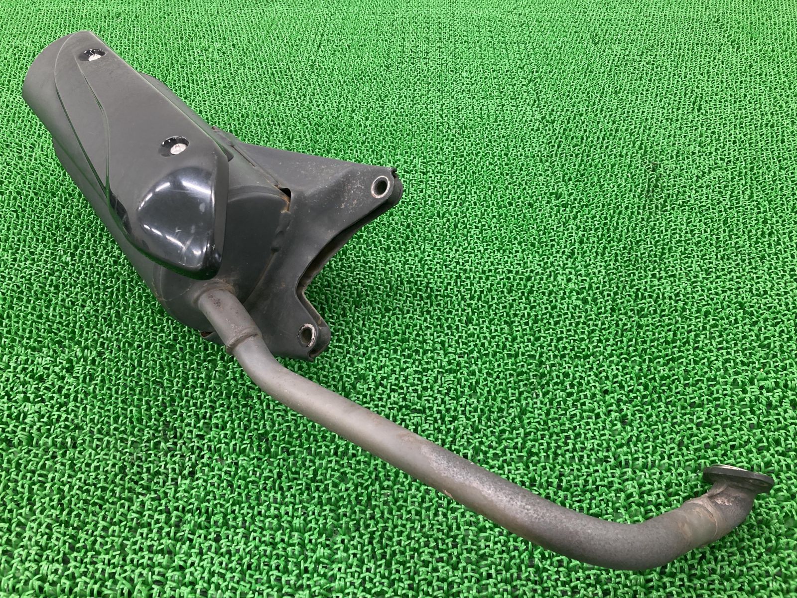 リード110ex マフラー　純正　GFM E2 ホンダ リード110 マフラー GFM E2 純正 中古 バイク 部品 JF19