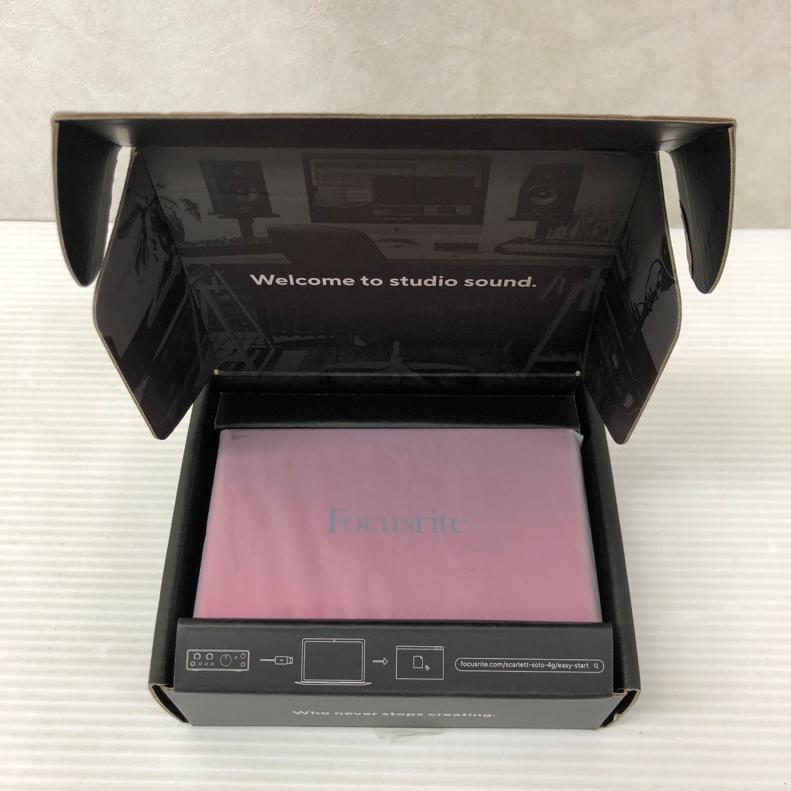 Focusrite フォーカスライト Scarlett Solo USBオーディオインターフェイス ♥品 smgk090856