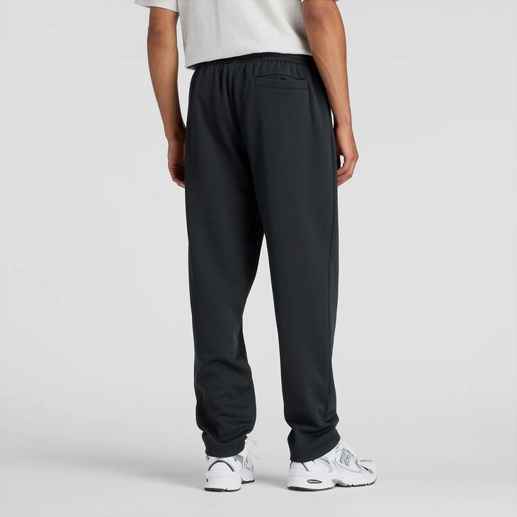 ニューバランス