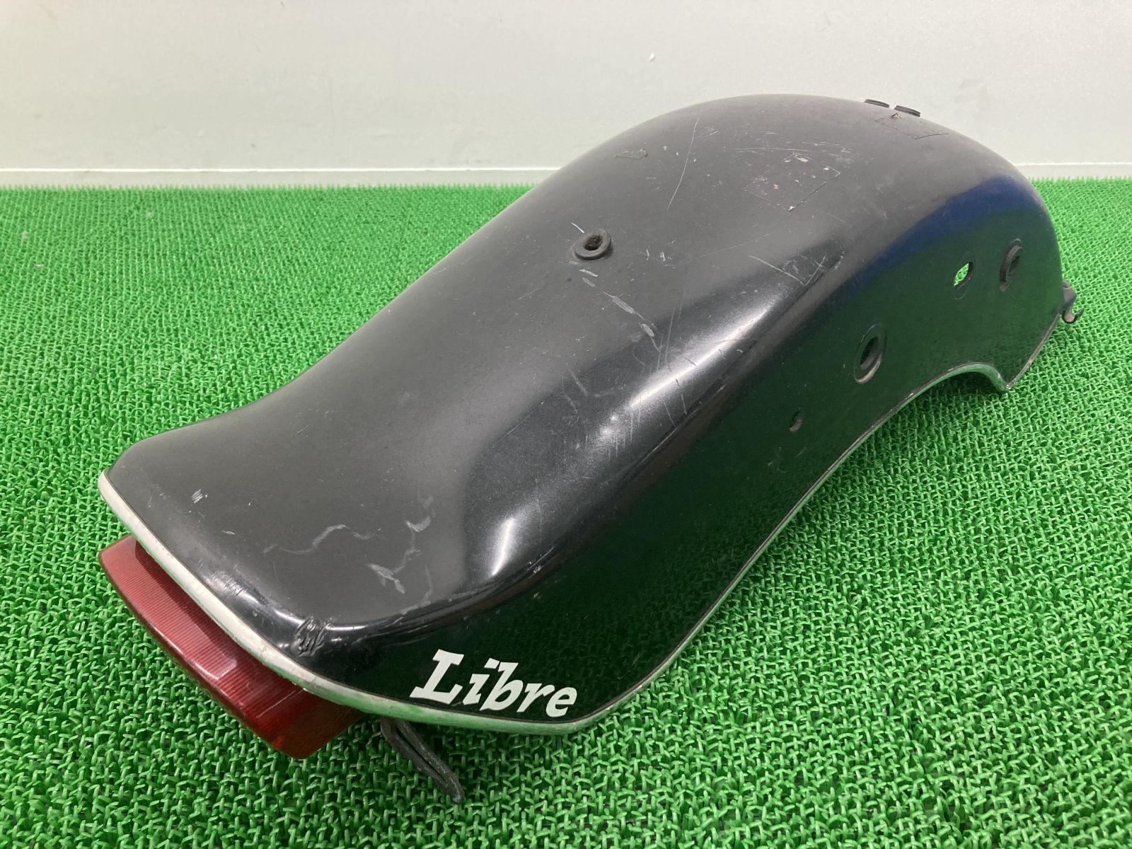 ドラッグスター400 リアフェンダー 黒 ヤマハ 純正 中古 バイク 部品 4TR VH01J DragStar400 マッドガード 修復素材に 車検 Genuine