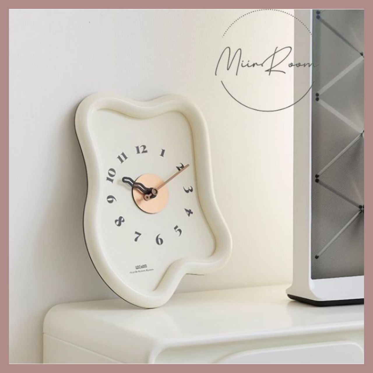 ボリス雑貨店 ヒグチユウコ 掛け時計(電波式) ワニとギュスターヴくん