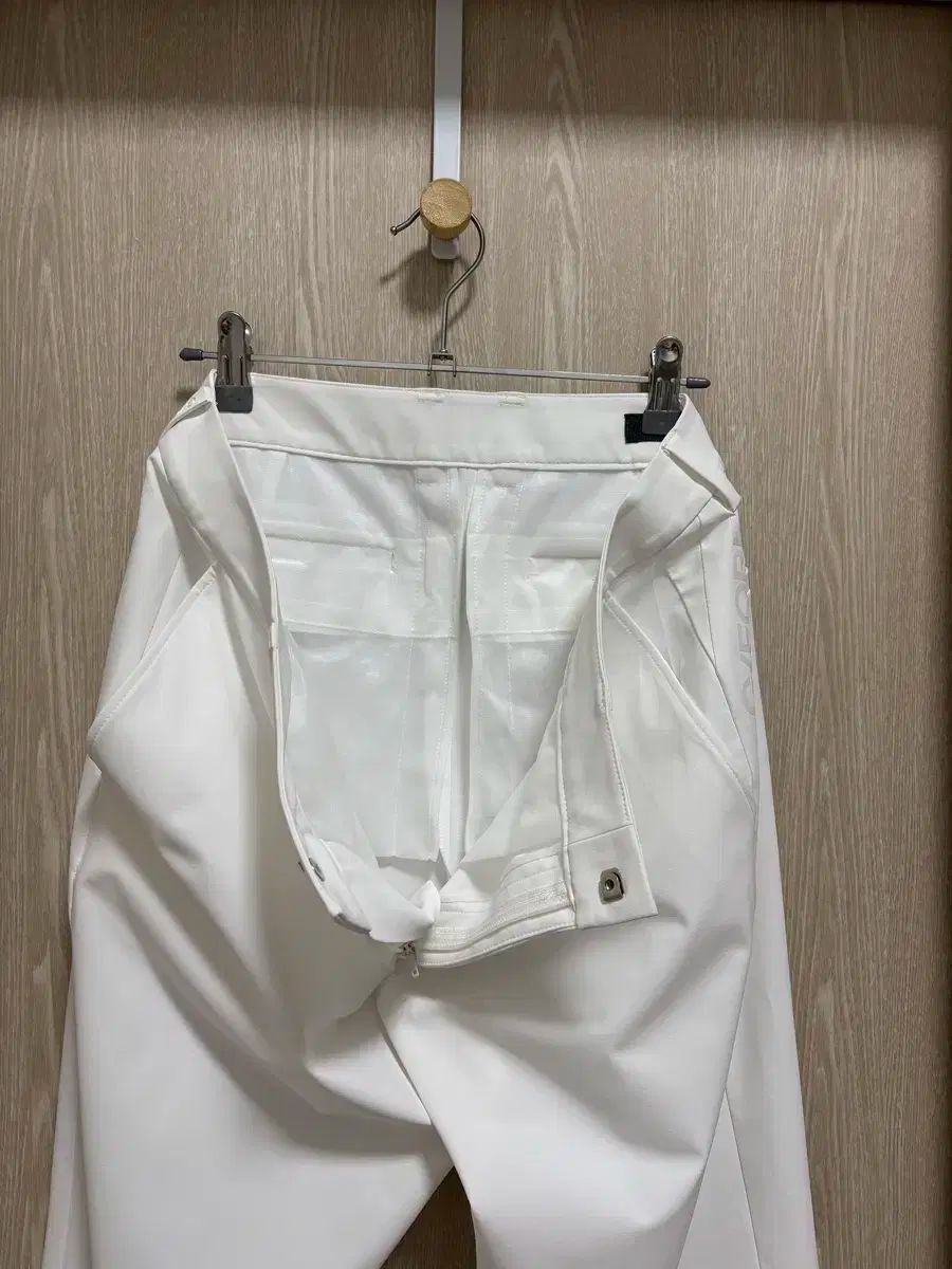 限定】ゴールドゴルフロッカーズ 上下セットアップ＆ソックス カーキ