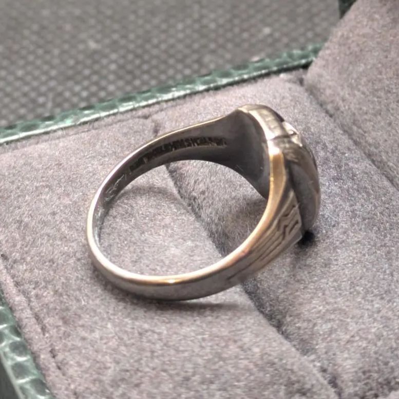 JOSTEN リング　1940年代　石付きカレッジリング　10K JOSTENS シルバー925 10K GF 1939年 カレッジリング 10号 - メルカリ