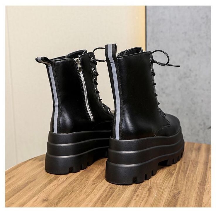 レア☪︎SALE☠﻿ 厚底ブーツ 8連バックルパネル y2k 地雷 BLACK Amazon | [GUREITOJP] 地雷系 オックスフォードシューズ 厚底