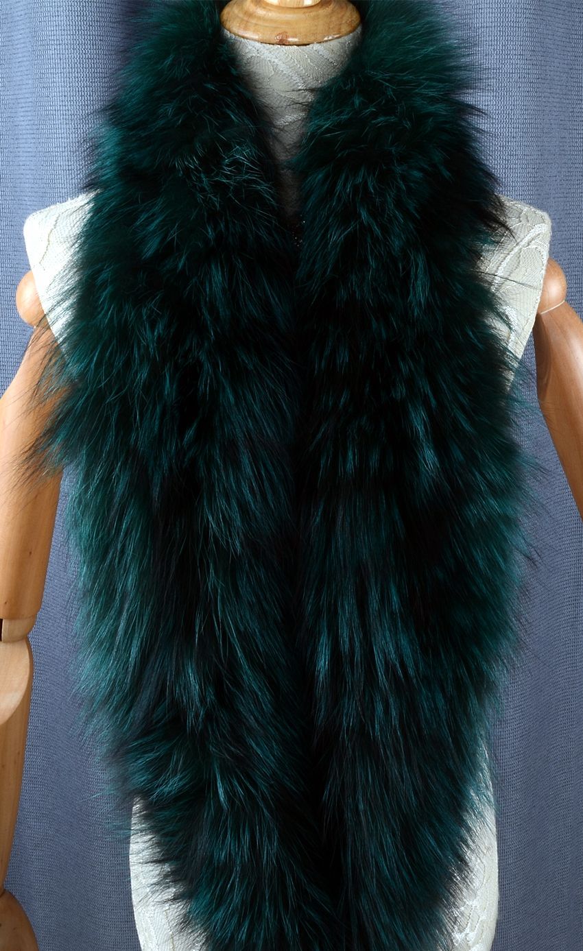 ボリュームがあって華やかフォックスを使用した二重巻スヌード深い