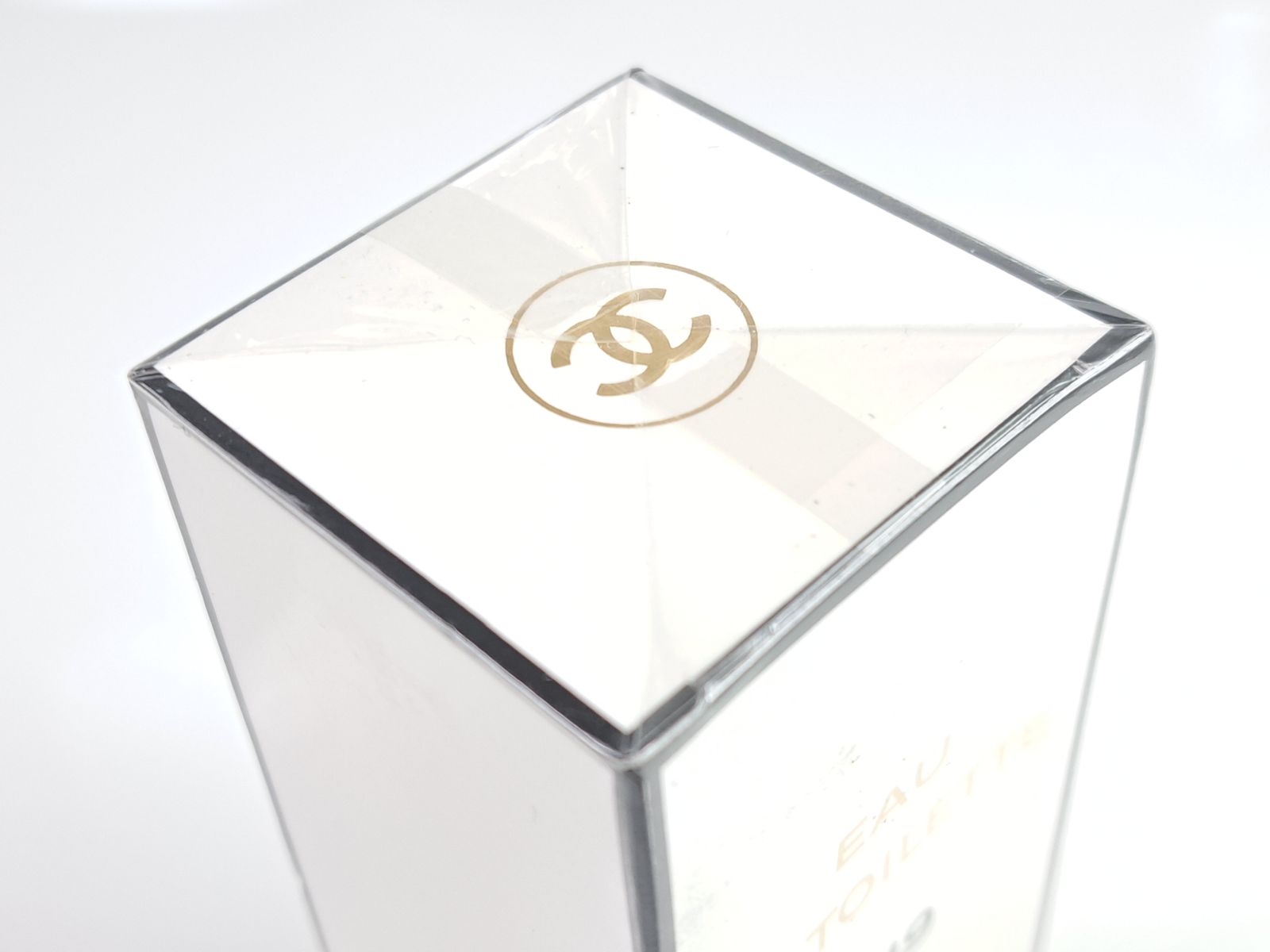 新品未開封★メルカリ便 シャネル No.19 オードトワレ 50ml スプレー 未開封品 シャネル No 19 オードトワレ スプレー 50ml - メルカリ