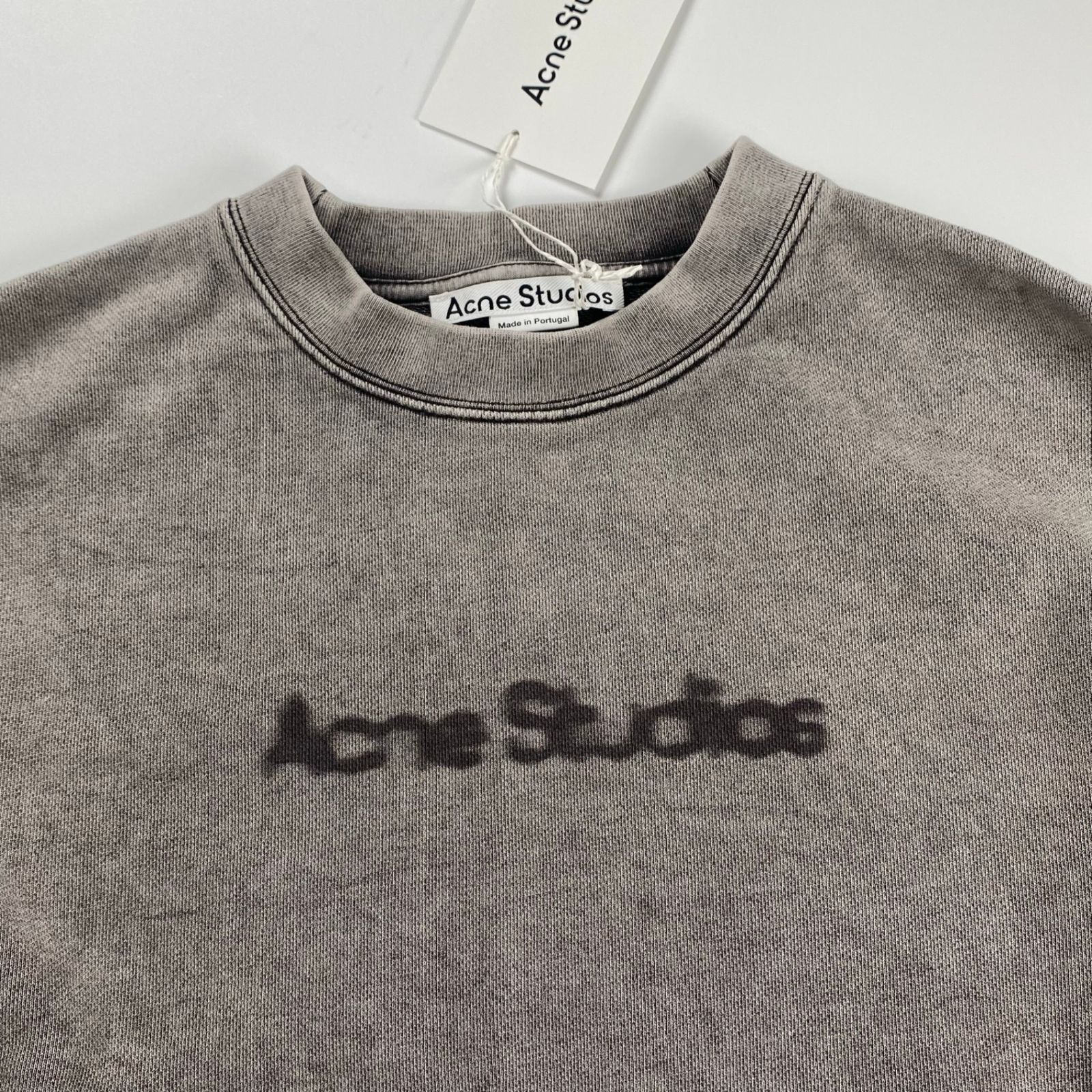 23AW Acne Studios Blurred LogoグレーSサイズ 23AW Acne Studios Blurred LogoグレーSサイズ アクネ ストゥディオズ