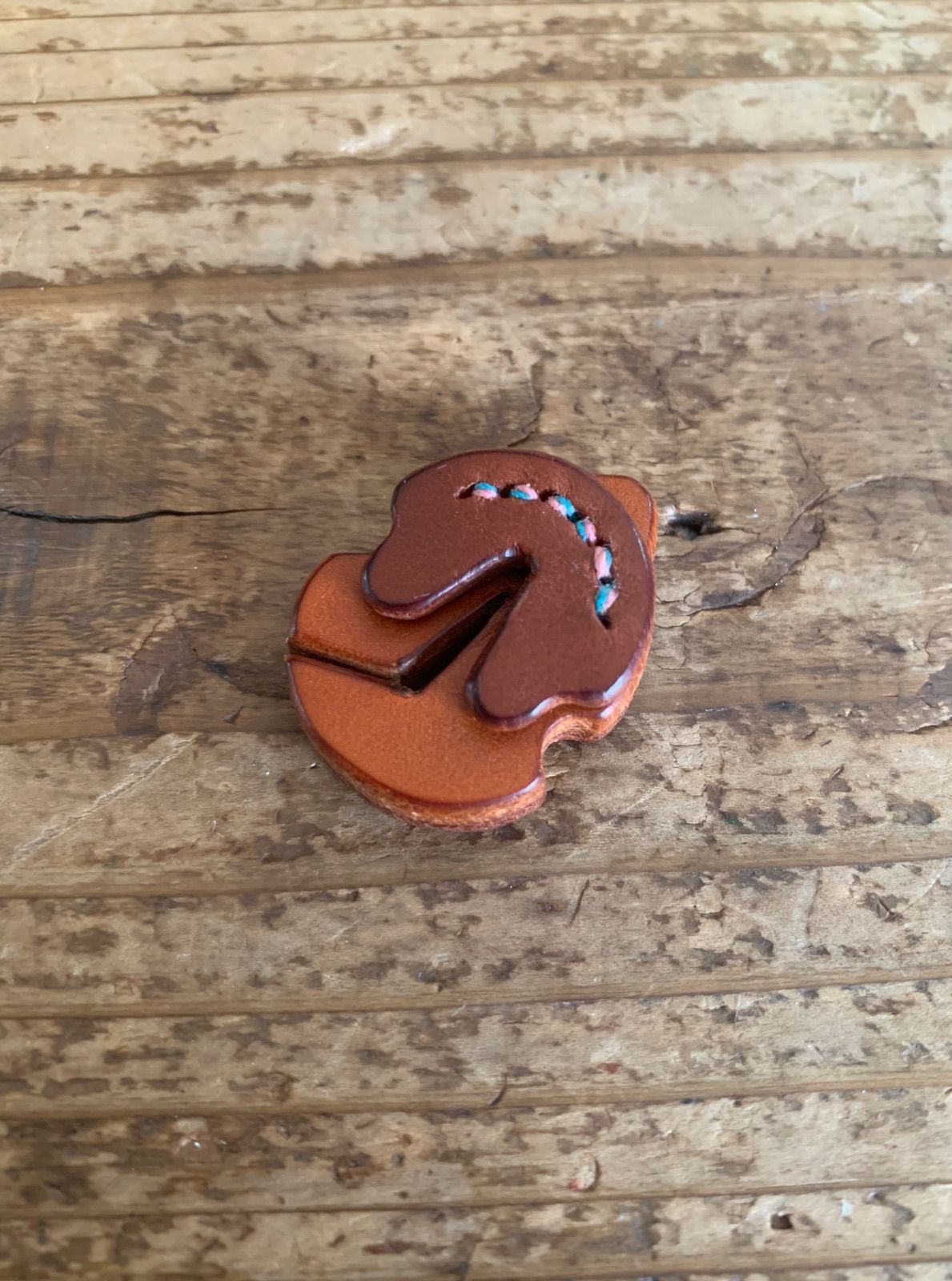 二本縫い チェロ用 革製ミュート M for Violoncello - TP.64 Topolino 565