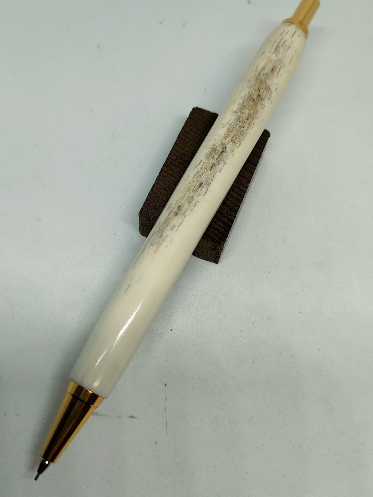 鹿の角】シャープペン（ワンピースタイプ） - メルカリ