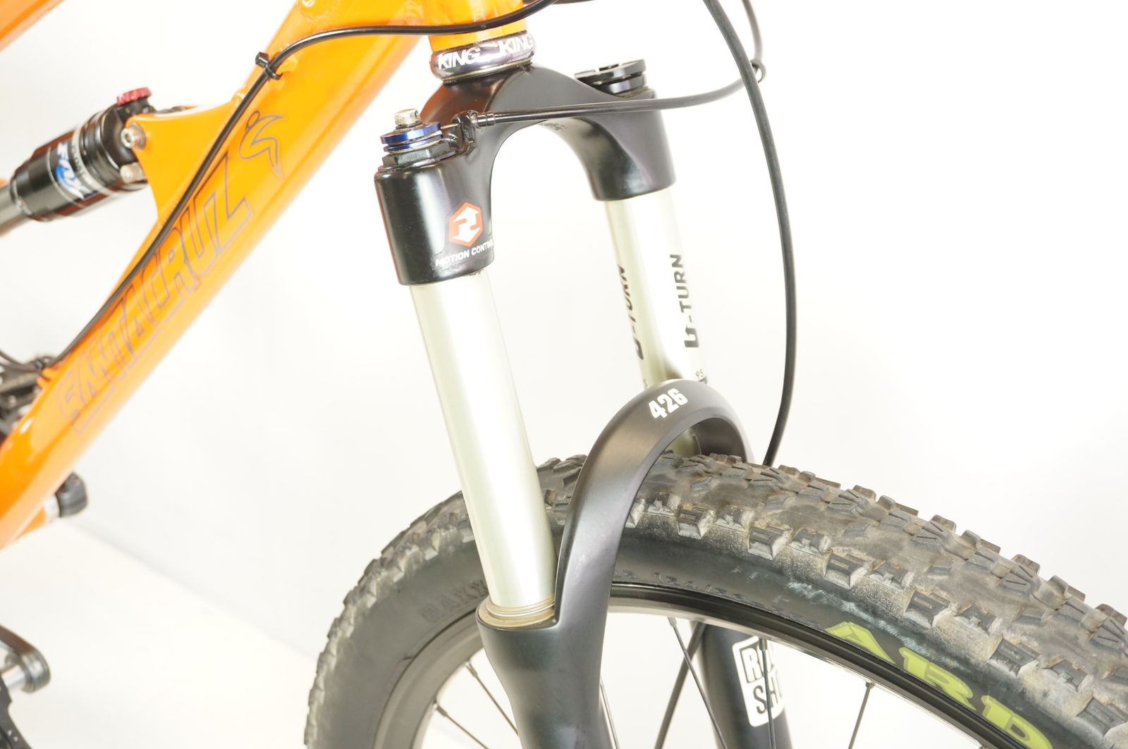 26インチ マウンテンバイク