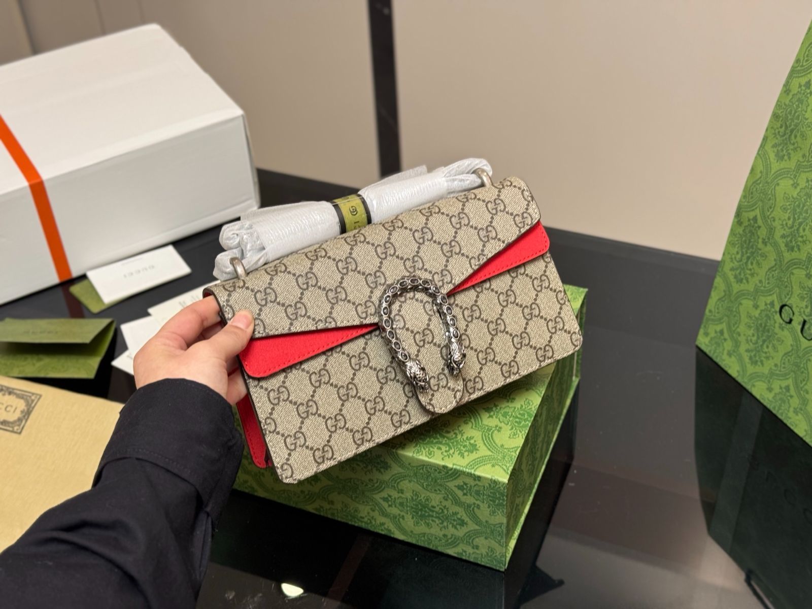 今日特価】Gucci Dionysus Bag グッチ ダイオニーズ バッグ-WTO