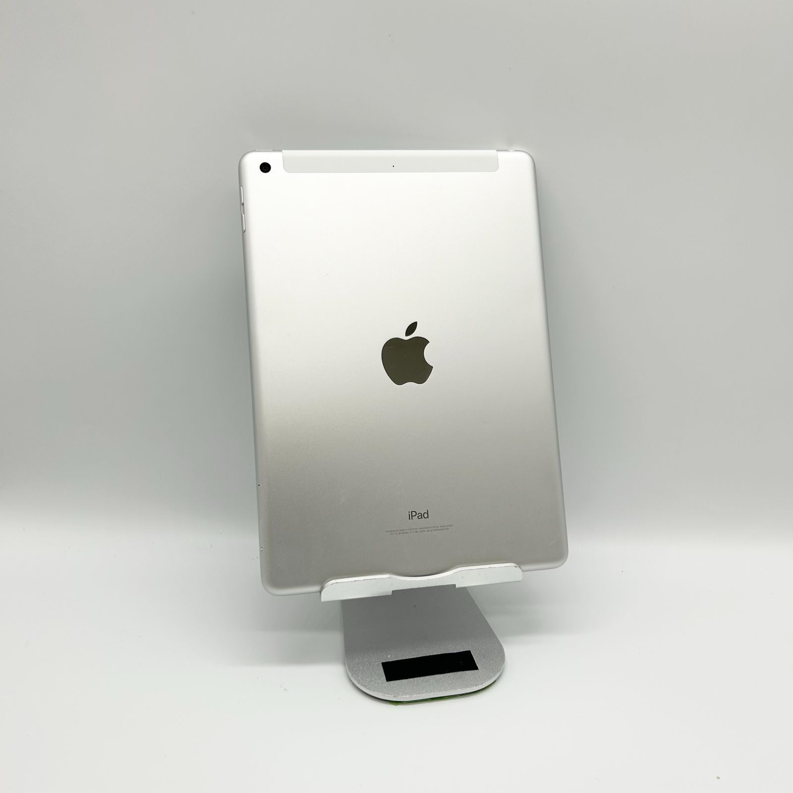 訳アリ Apple iPad 本体 シルバー ディスカウント ⑪【訳アリ大特価】iPad 第6世代 Wi-Fi+セルラーモデル