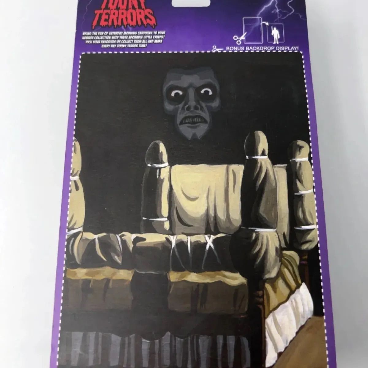 NECA TOONY TERRORS シリーズ4  THE EXORCIST REGAN