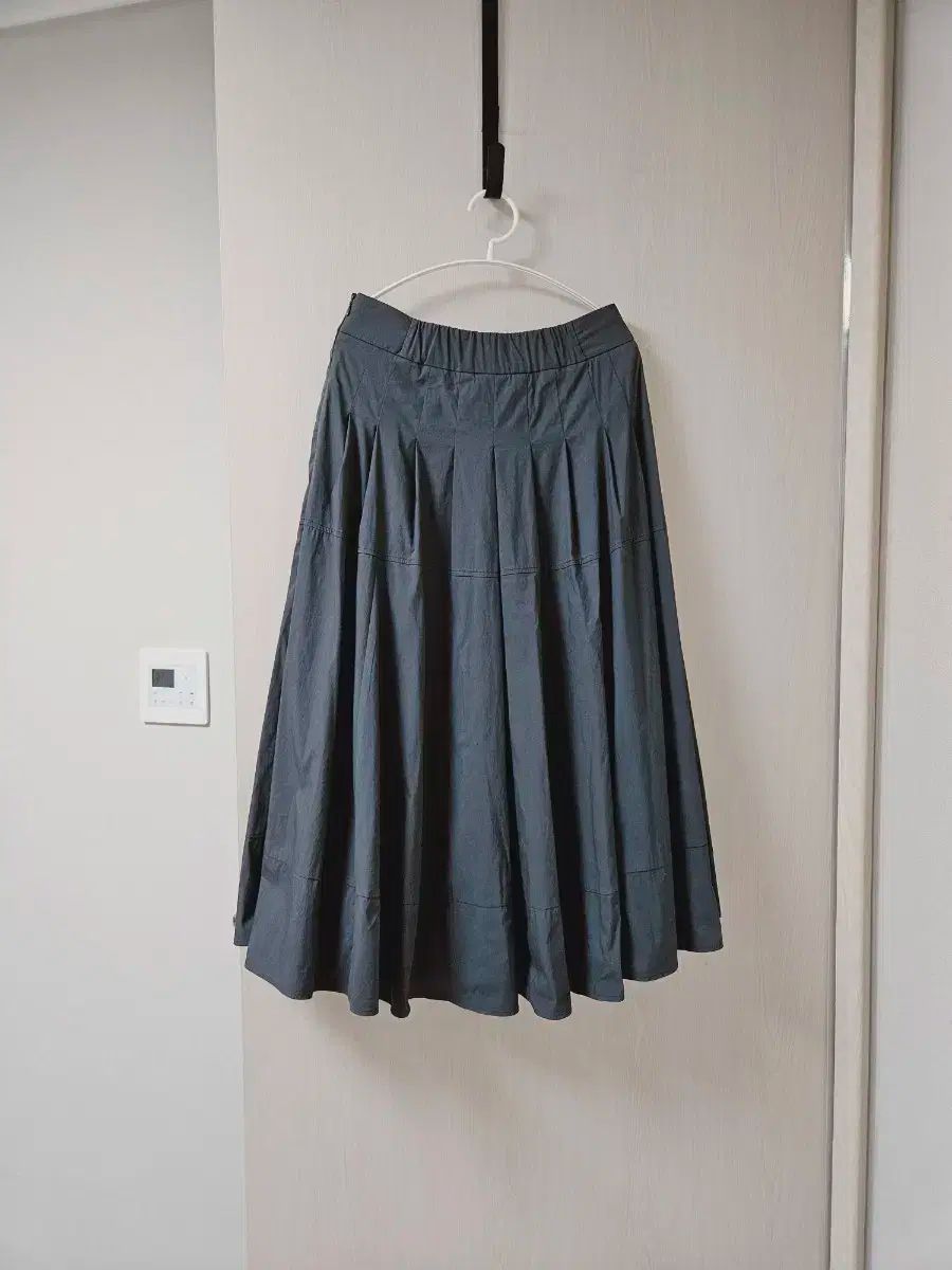 オンアンドオン シャカシャカ素材