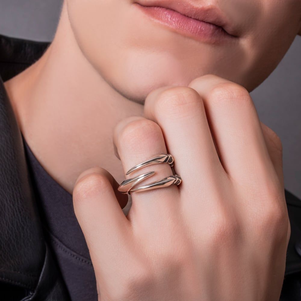 シャイニークローリング アルテミスクラシック シルバー ジュエリーブランド