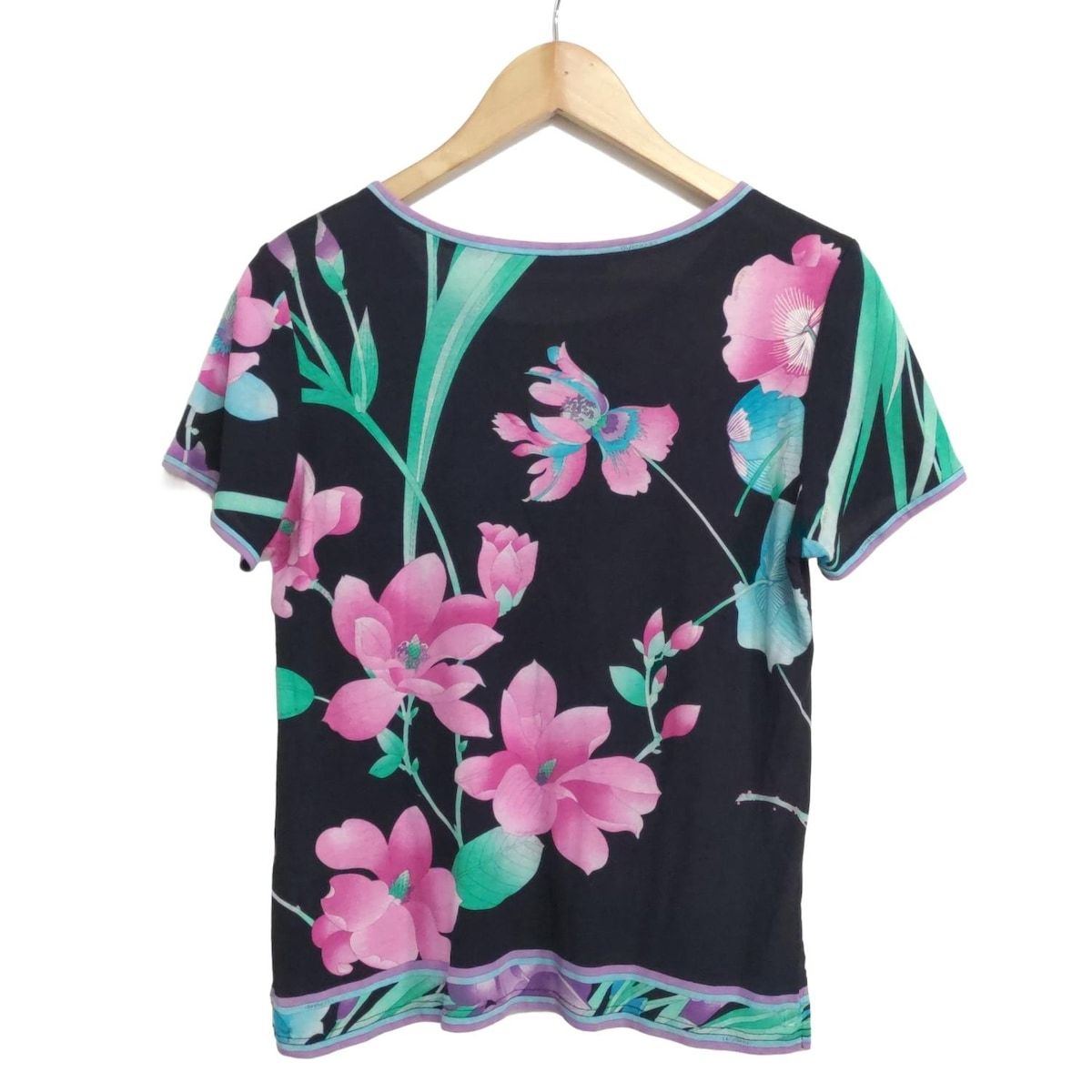 ダークネイビー×ピンク×マルチ