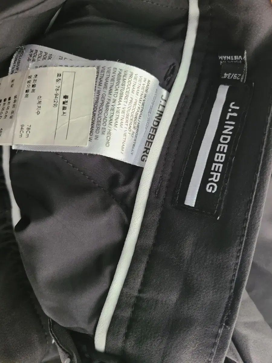 上下セットMARK & LONA 木村さん着用ウェア＆パンツセット未使用品46 MARK & LONA 木村さん着用 ウェア＆パンツセット新品未使用品 上下46