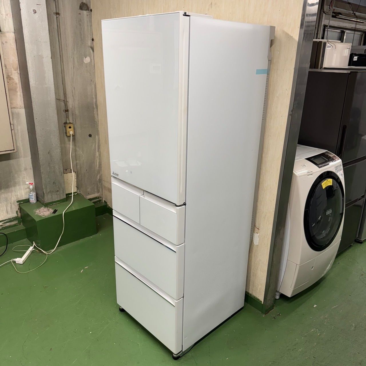 92 三菱 大型冷蔵庫 455L 400L以上 ホワイトカラー 右開き 自動製氷 5ドア WWW_KANDAIZUMI_COM