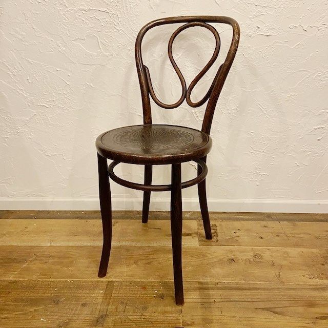 EGK20 イタリア製 マルトスタム カンティレバー レザー ダイニング