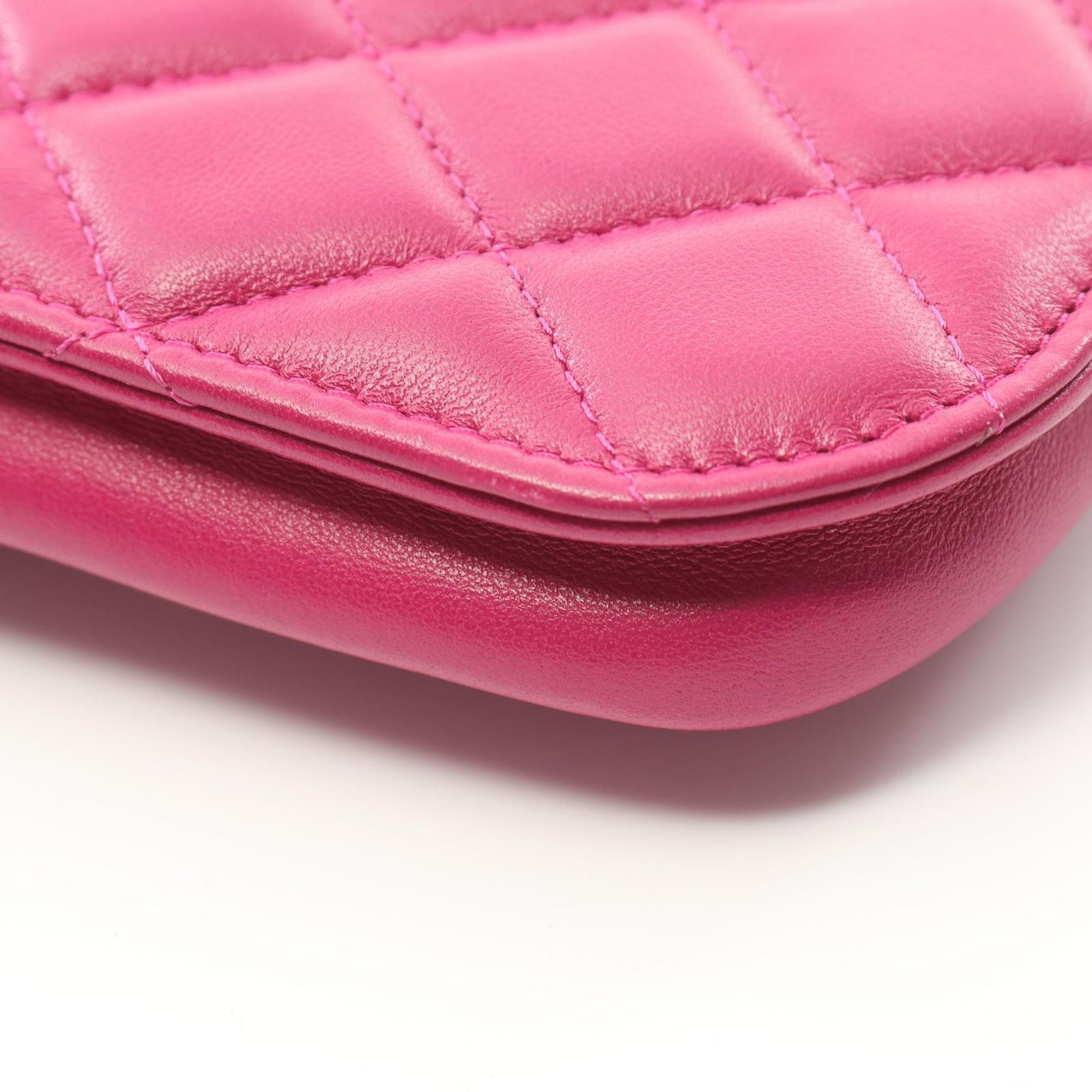 CHANEL ショルダーバッグ