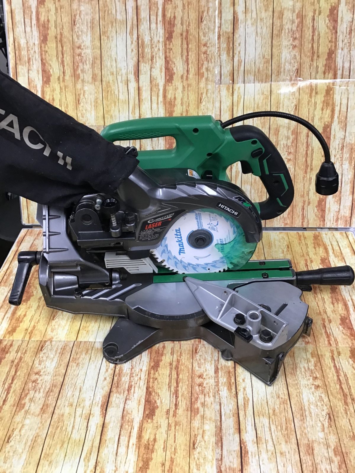 ジャンク 日立工機コードレス卓上スライド丸のこC3606DRA】