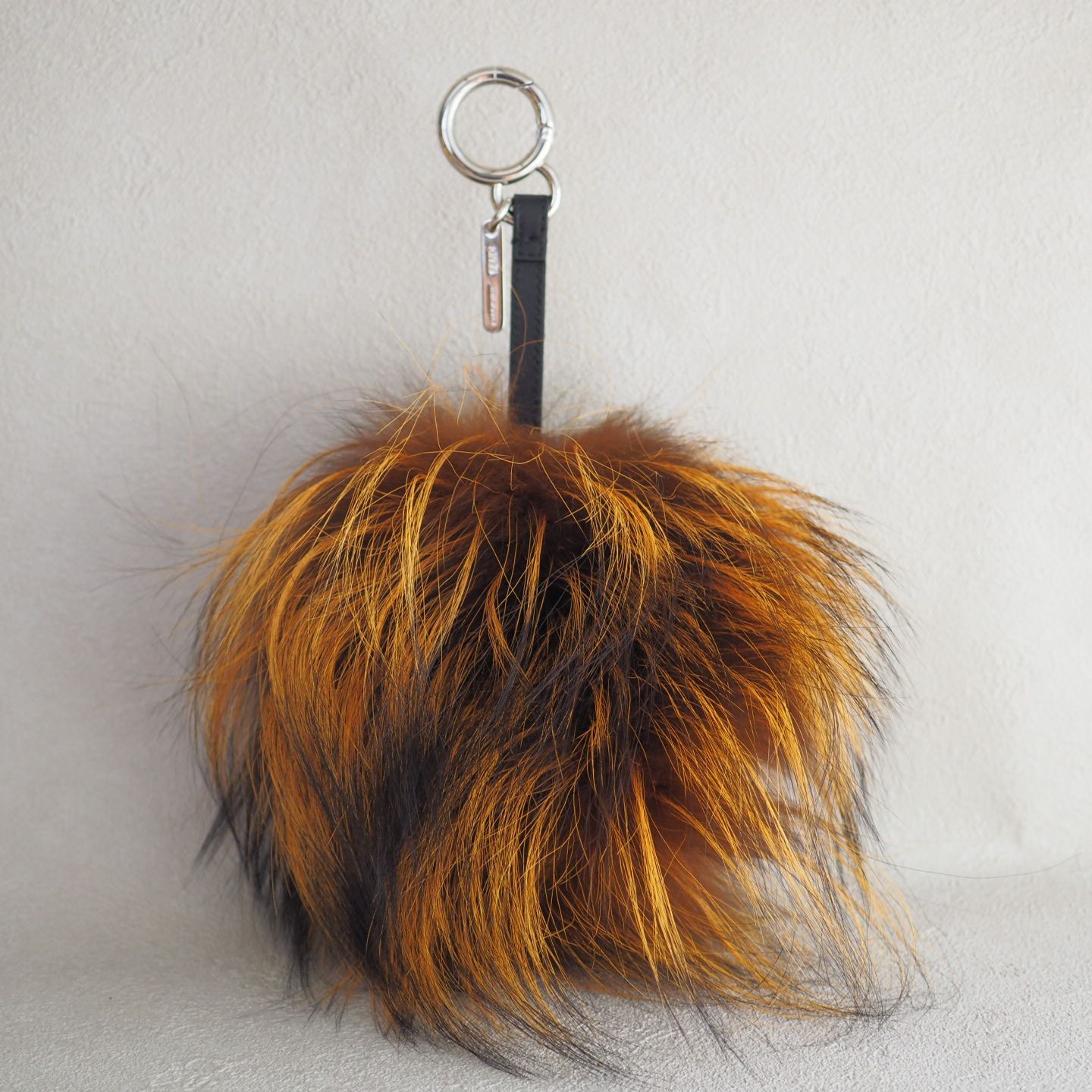 美品 フェンディ FENDI バグズ モンスター チャーム