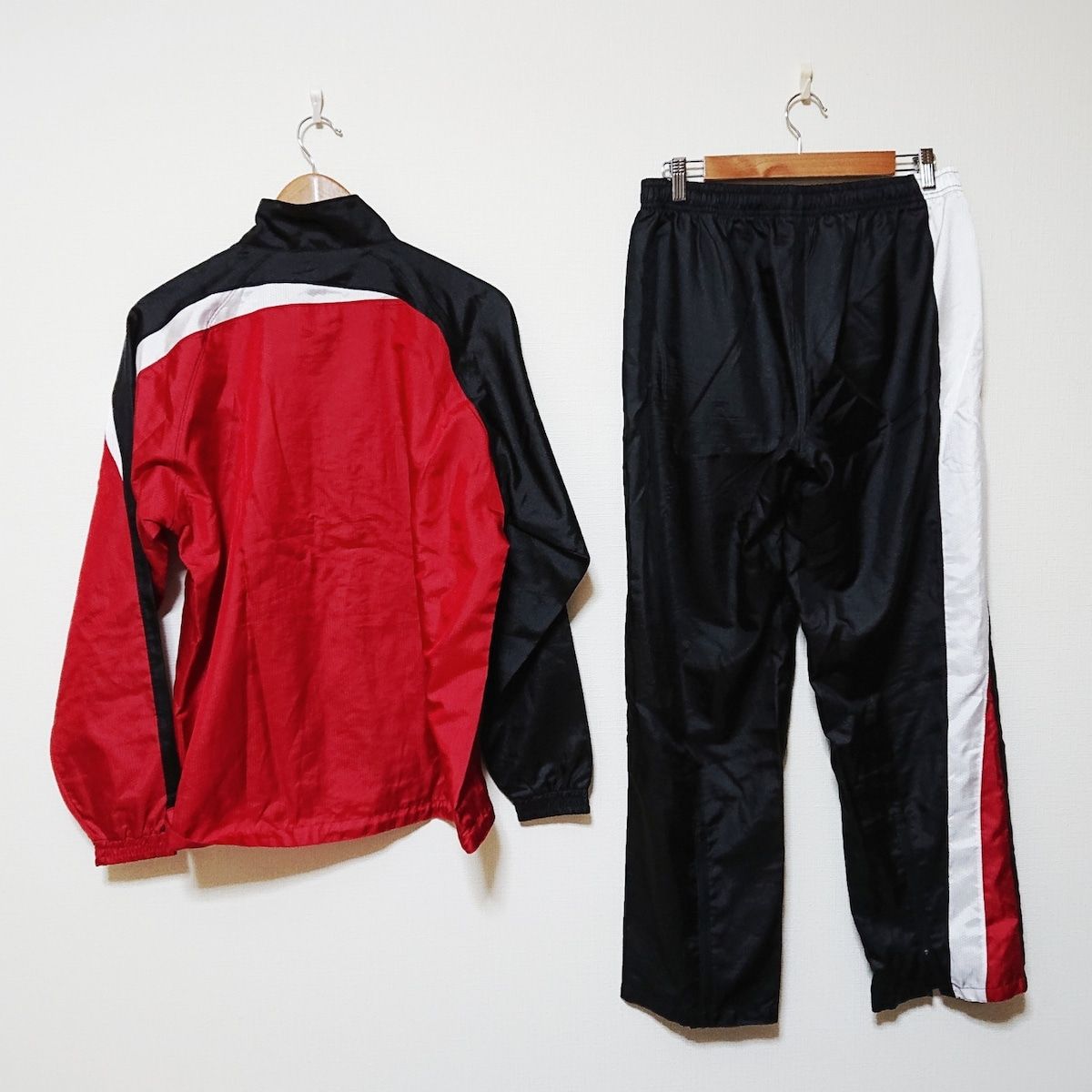 UNDER ARMOUR - UNDER ARMOUR(アンダーアーマー) メンズセットアップ サイズXXL XL メンズ - レッド×白の通販 by  ブランディア｜アンダーアーマーならラクマ