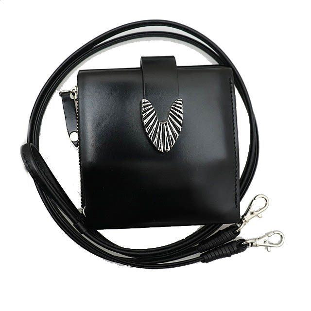 TOGA PULLA 二つ折り財布 黒 ショルダータイプ トーガ 箱付き 2025年