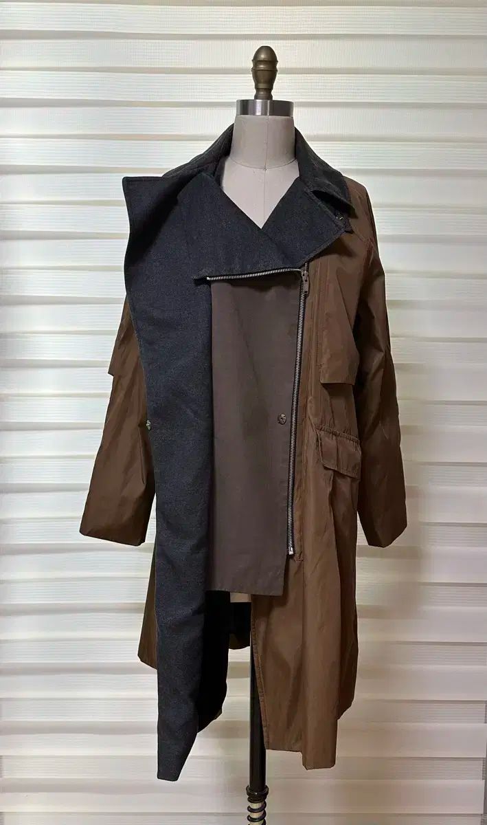 トレンチコート